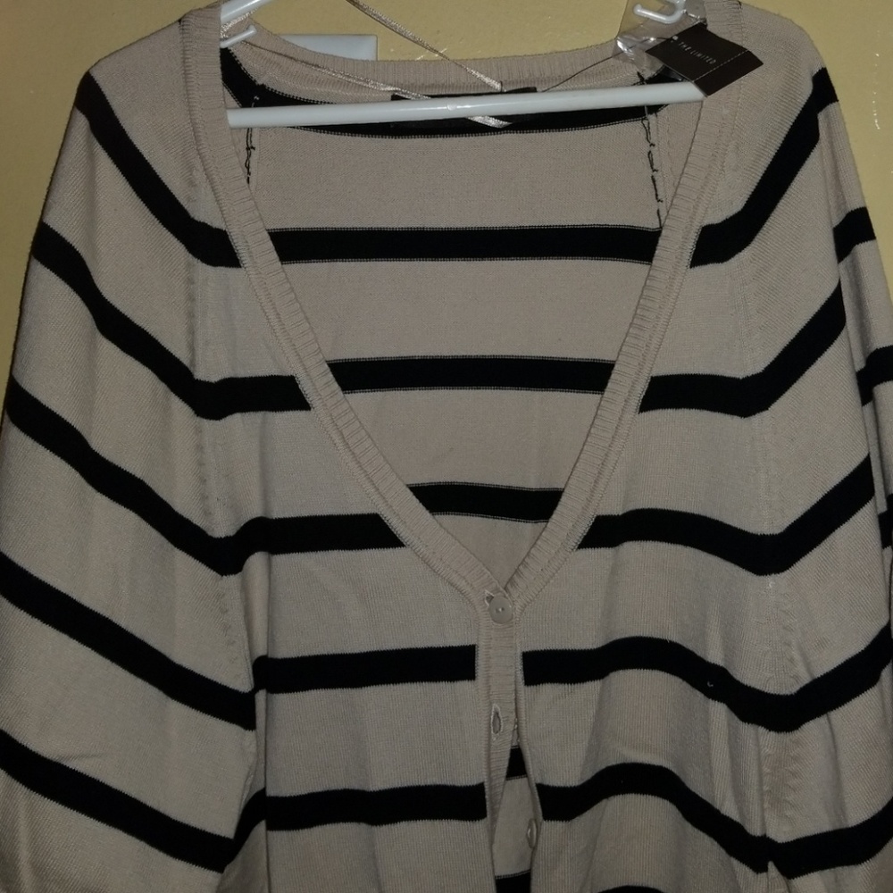 Cute blouse